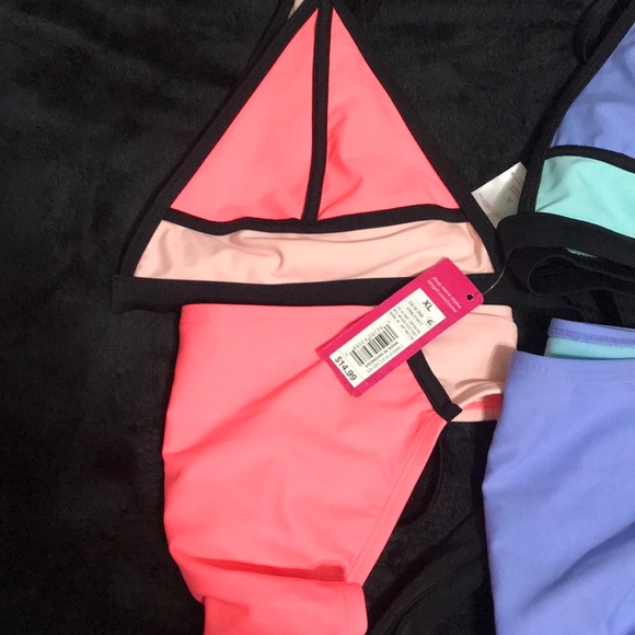 ✨SWIMSUIT BUNDLE ✨ NEVER WORN - Picture 2 of 3